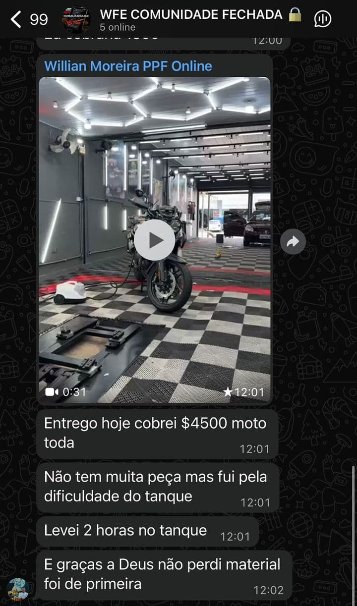Print do depoimento de Willian Moreira · PPF Online: Entrego hoje, cobrei R$ 4.500 a moto toda. E graças a Deus não perdi material, foi de primeira.